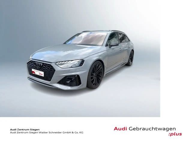 Audi RS4 2021 Benzine