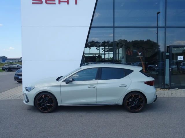 Cupra Leon Leon 1.5 eTSI DSG 150PS Navi Matrix-LED 19"Alu DCC 2025 Benzine