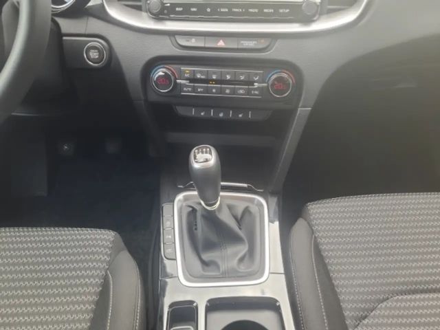 Kia Ceed / cee'd