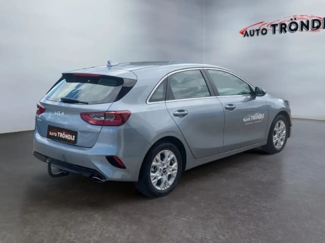 Kia Ceed / cee'd
