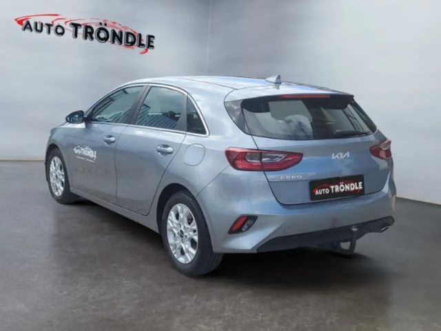 Kia Ceed / cee'd