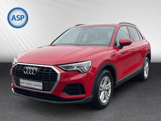 Audi Q3 1.4 TFSIe S-Tronic LED PANO NAVI ALCANTARA 2022 Hybride / Benzine