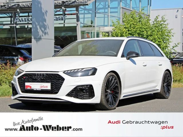 Audi RS4 2021 Benzine