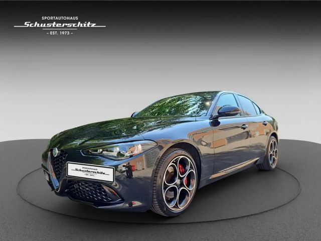 Alfa Romeo Giulia 2023 Benzine