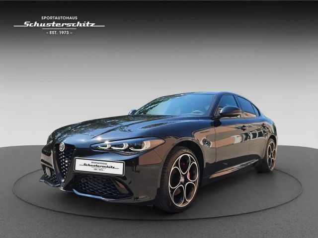 Alfa Romeo Giulia 2023 Benzine