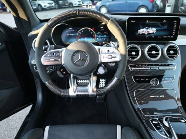 Mercedes-Benz C 63 AMG