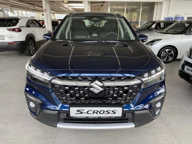 Suzuki S-Cross