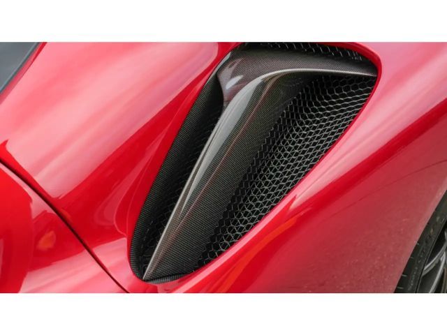 Ferrari SF90 Stradale