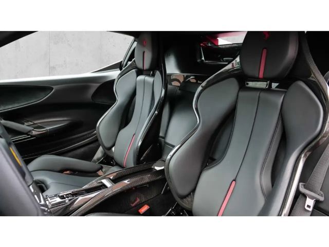 Ferrari SF90 Stradale