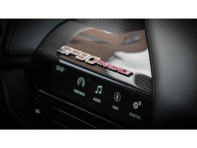 Ferrari SF90 Stradale