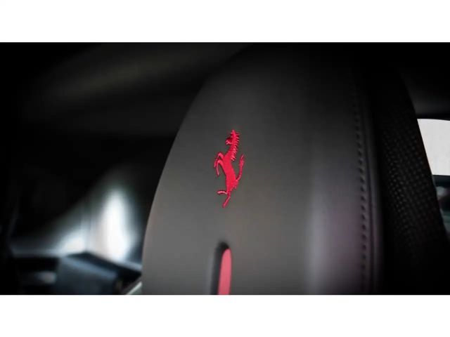 Ferrari SF90 Stradale