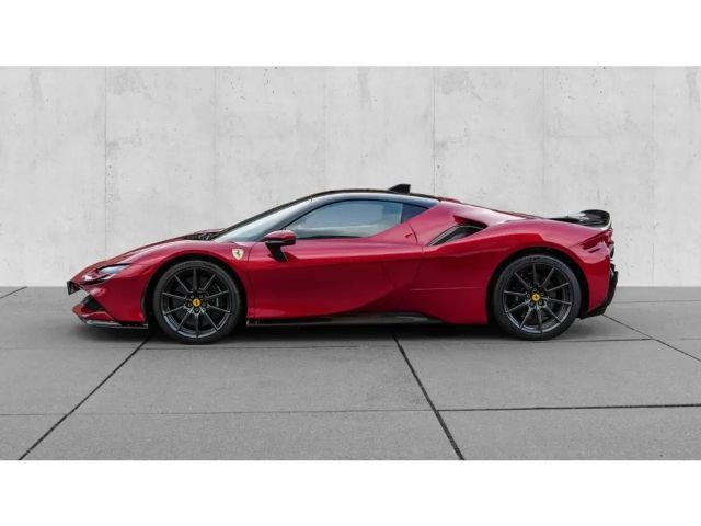 Ferrari SF90 Stradale