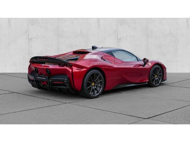 Ferrari SF90 Stradale