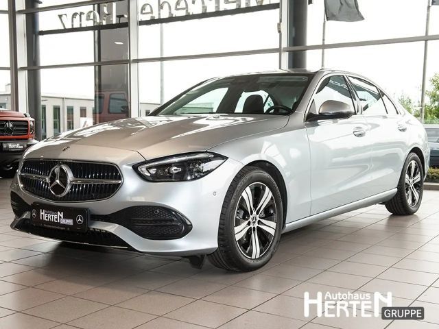 Mercedes-Benz C 180 +AVANTGARDE+DIGITAL+360°KAMERA+AHK+MBUX+SHZ 2024 Benzine