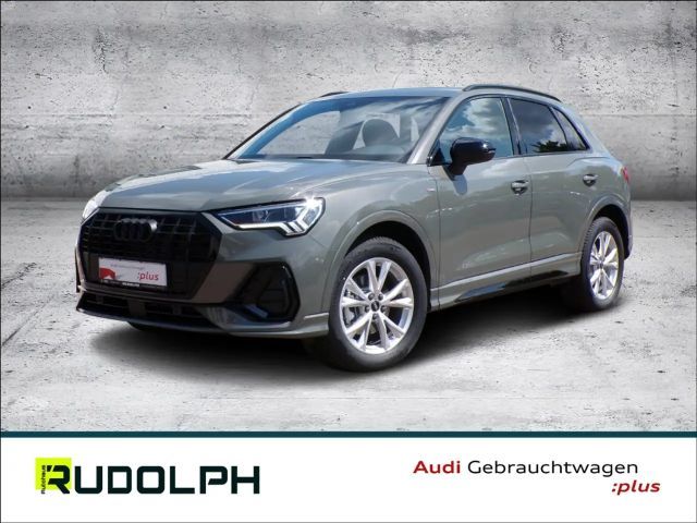 Audi Q3 S line 35 TFSI S-tronic ACC LED Navi AHK Rückfahrk 2025 Benzine