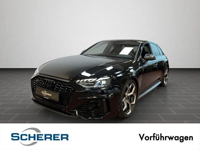 Audi RS4 2025 Benzine