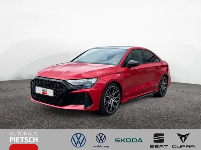 Audi RS3 2025 Benzine