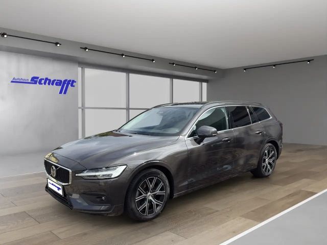 Volvo V60 Core 2024 Benzine