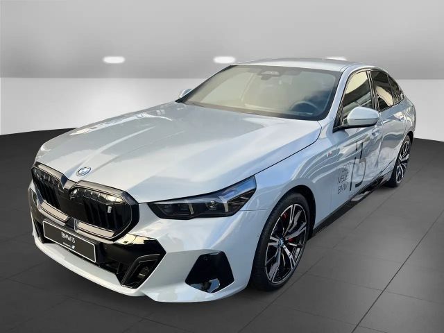 BMW i5 eDrive40 2025 Elektrisch