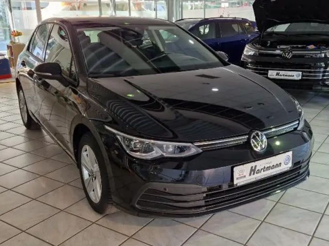 Volkswagen Golf Life 2024 Benzine