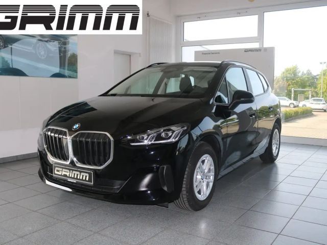 BMW 216 2024 Benzine