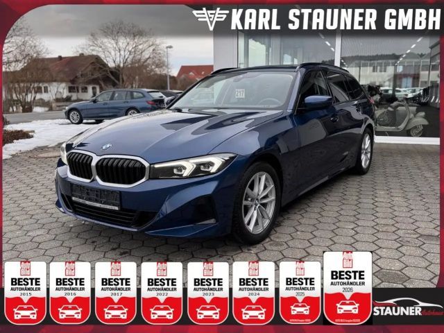 BMW 318 i Touring PDC NAVI LENKRADHEIZUNG PANO MEMORY 2024 Benzine