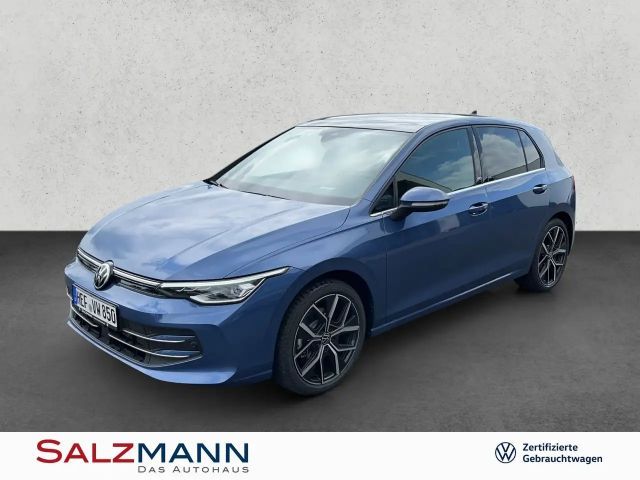 Volkswagen Golf 2024 Benzine