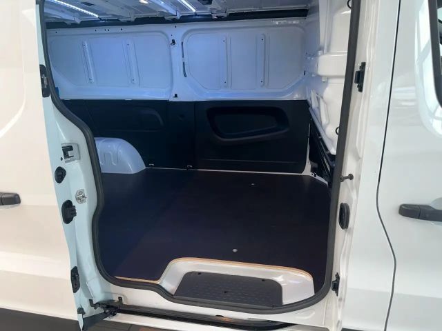 Nissan Primastar