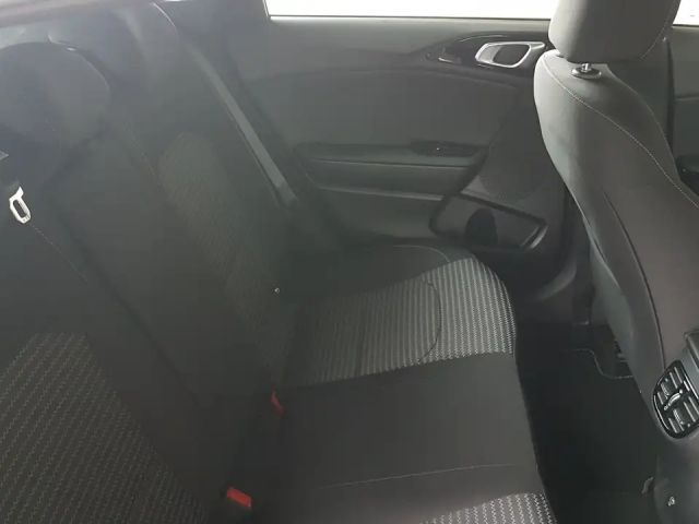 Kia Ceed / cee'd