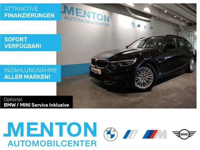 BMW 320 2022 Hybride / Benzine