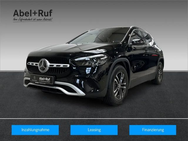 Mercedes-Benz GLA 200 2025 Benzine