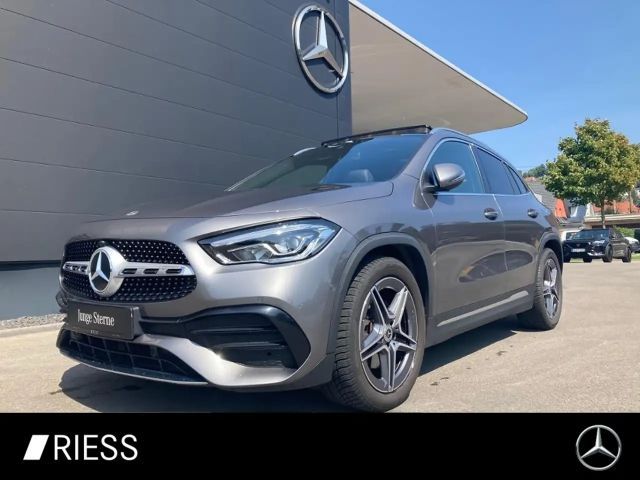 Mercedes-Benz GLA 250 2021 Benzine