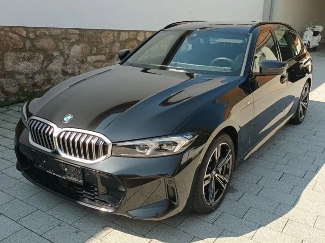 BMW 330 2024 Benzine