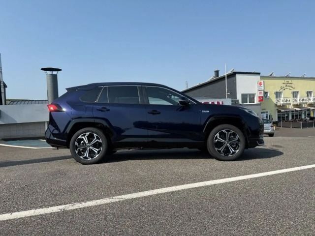 Suzuki Across