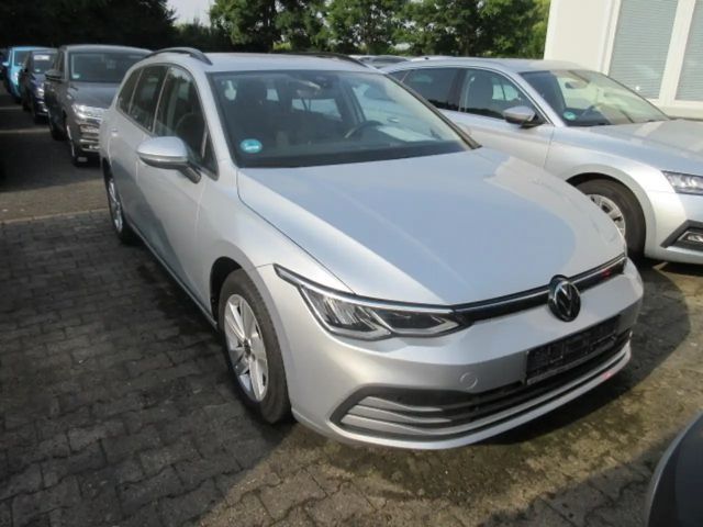 Volkswagen Golf Variant Life 1.5 eTSI DSG NAVI AHK ACC ALU APS SITZHEIZUNG CLIMATRONIC GJR 2023 Benzine