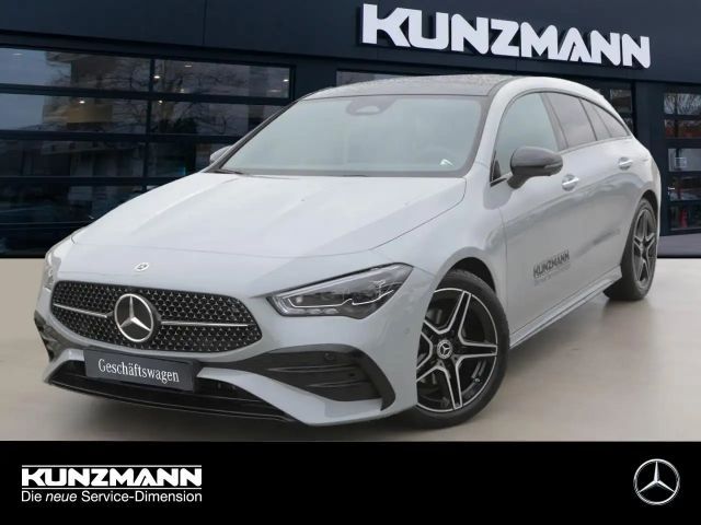 Mercedes-Benz CLA 180 2025 Benzine