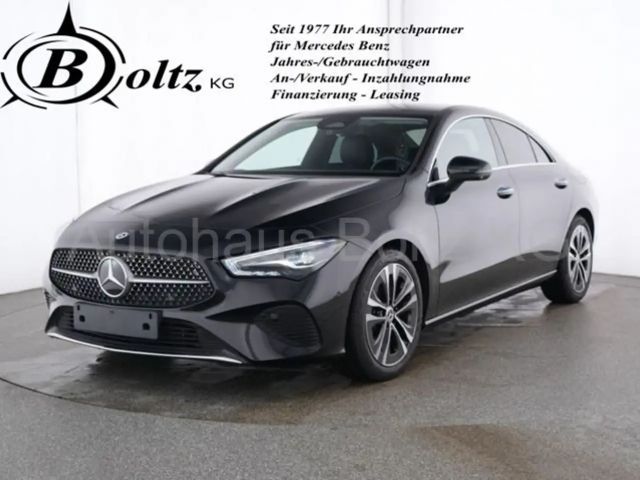 Mercedes-Benz CLA 180 2024 Benzine