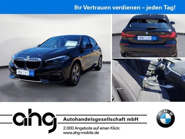 BMW 118 2022 Benzine