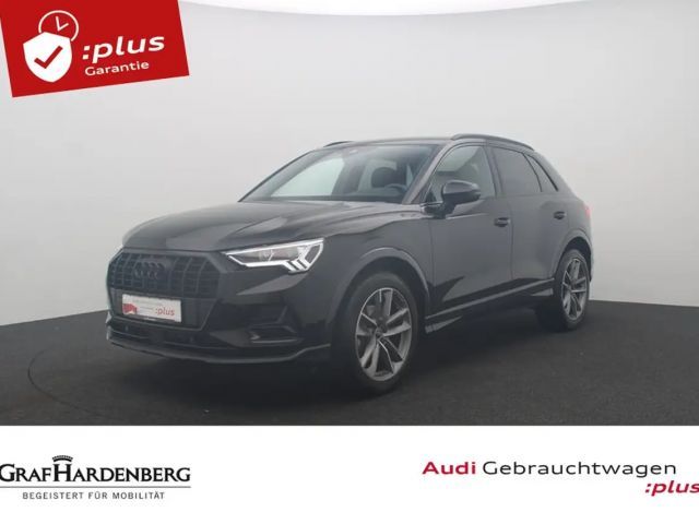 Audi Q3 35 TFSI . Virt.Cockpit LED Navi AHK 2025 Benzine