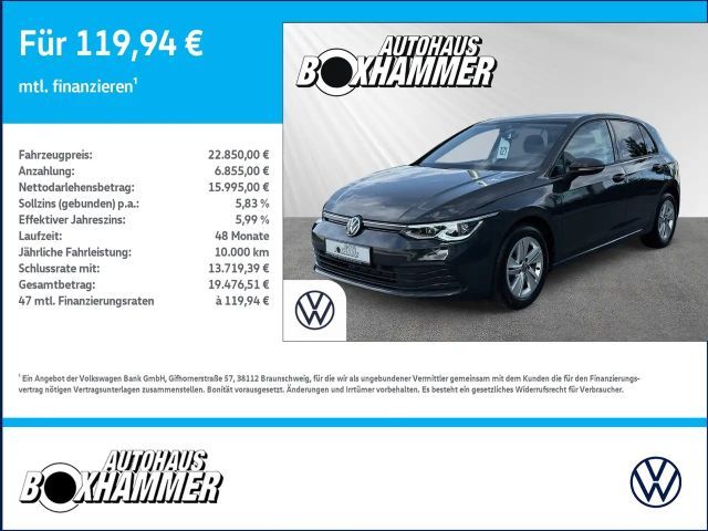 Volkswagen Golf VIII 1,5 TSI Life NAVI+ACC+LED+KEYLESS 2023 Benzine