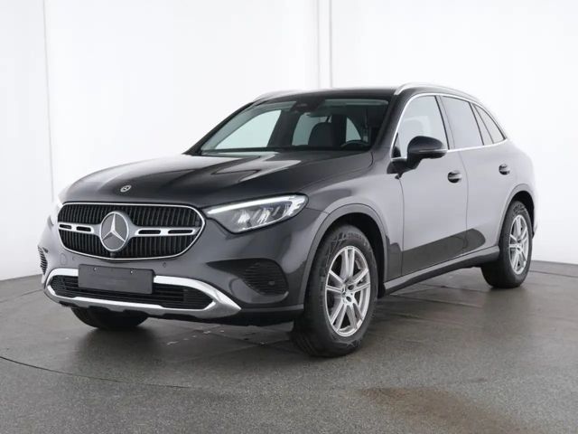 Mercedes-Benz E 220 2024 Diesel