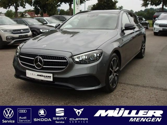 Mercedes-Benz E 200 2023 Benzine