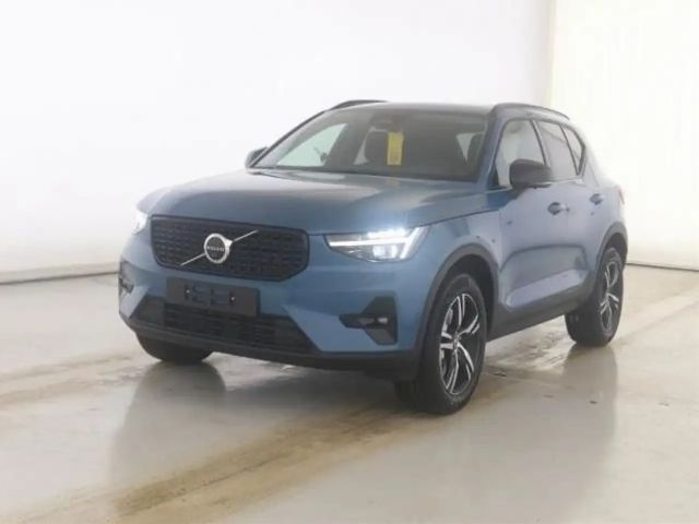 Volvo XC40 Plus Dark*LEDER*PANO*ACC*BLIS*360*PIXEL 2025 Benzine