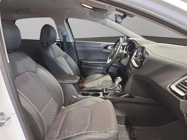 Kia Ceed / cee'd