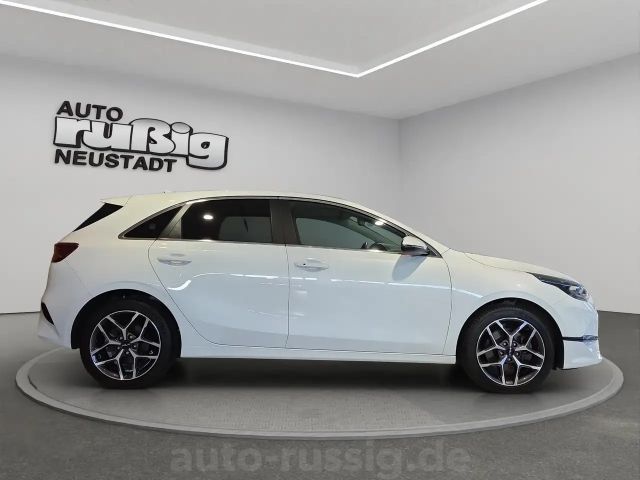 Kia Ceed / cee'd
