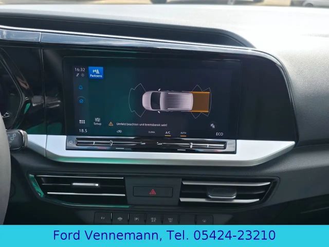 Ford Grand Tourneo