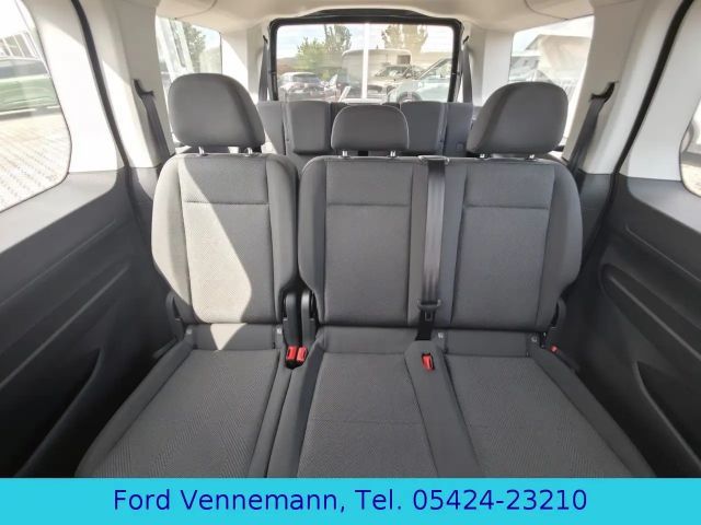Ford Grand Tourneo