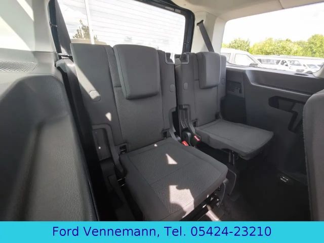 Ford Grand Tourneo