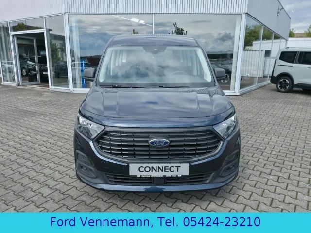 Ford Grand Tourneo