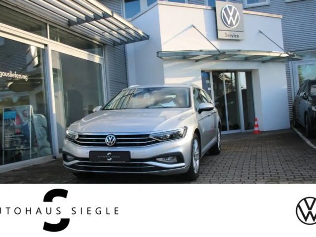 Volkswagen Passat Variant 2.0 TDI Elegance Leder/Alc. AHK Navi Matrix Kamera 2020 Diesel